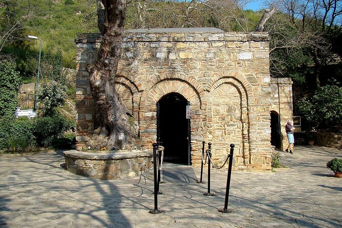 Ephesus and Virgin Mary House Private Tour with Lunch and Pickup - Lunch, Selcuk, and the handicraft stop