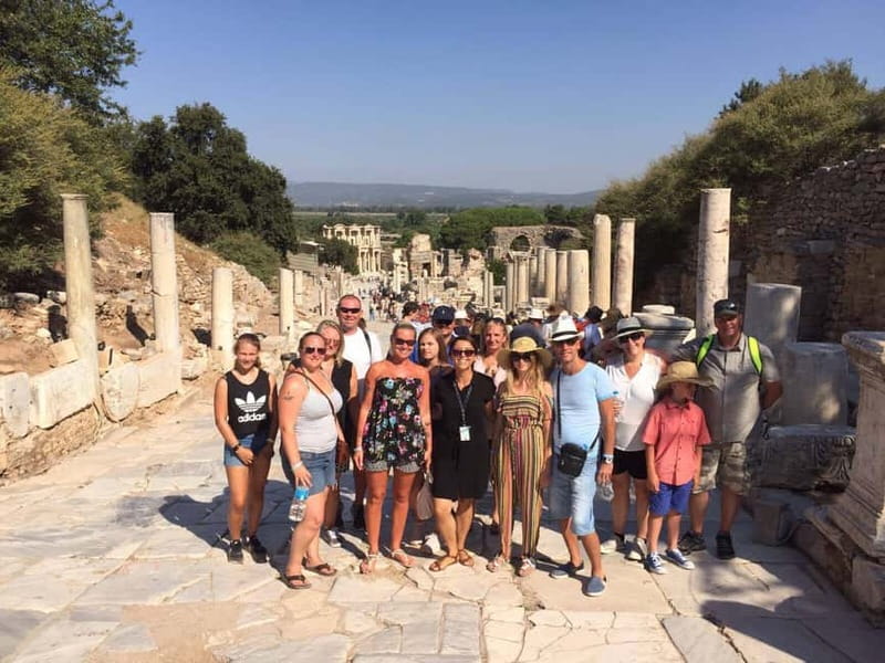 Ephesus: Mary's House Private & Group Tour with Ticket+Lunch - Who should book this Ephesus tour?
