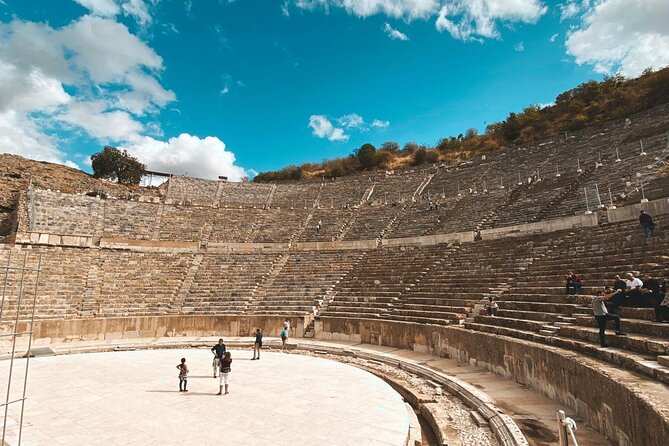 Ephesus Tour with Temple of Artemis and Sirince Village From Izmir - Walking Ephesus from the Odeon to the harbor road