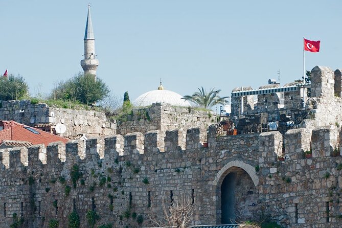 Explore The Old Town With Local Taste - Keçili Park and Hıdırlık Tower