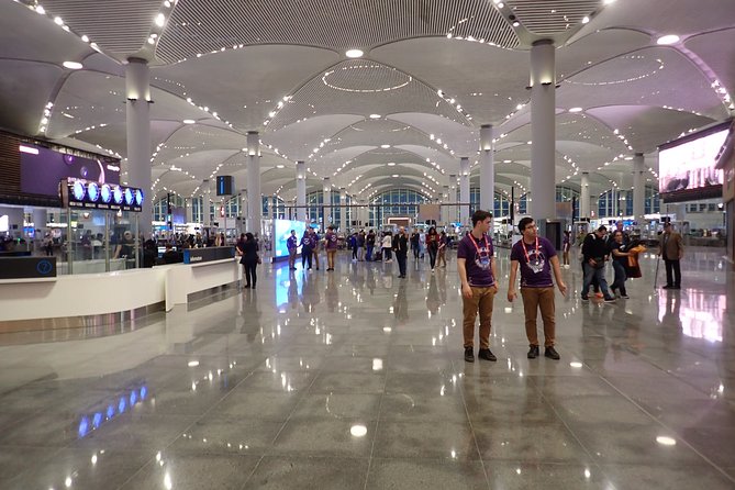 Fat Taxi - Private Istanbul Airport (IST) Transfer to City - Comfort inside the private vehicle