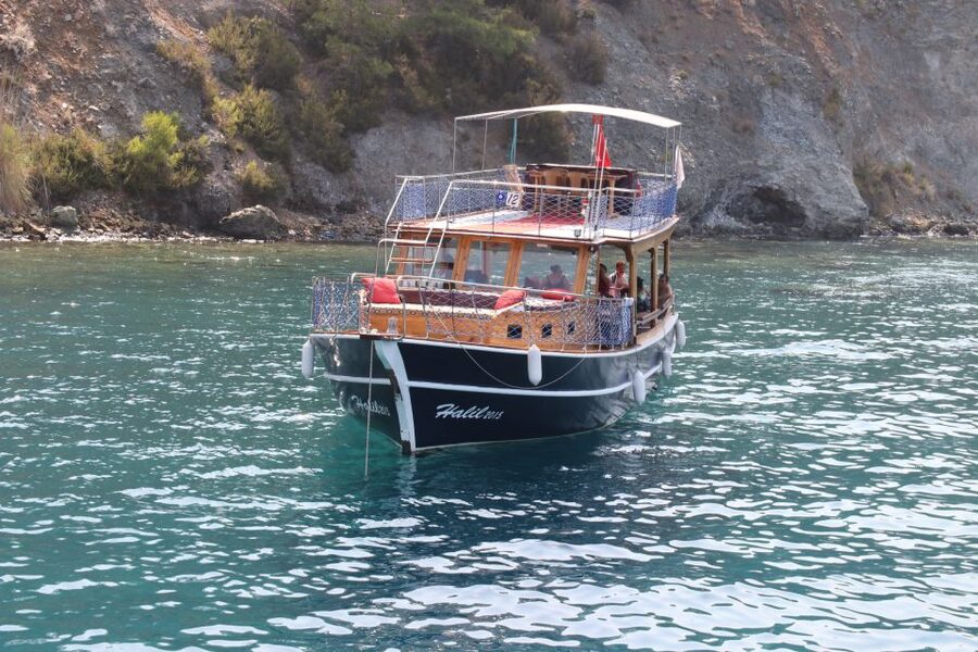 Fethiye: Island Sailing Trip with Lunch and Hotel Pickup - Swimming, Sun, and Practical Packing