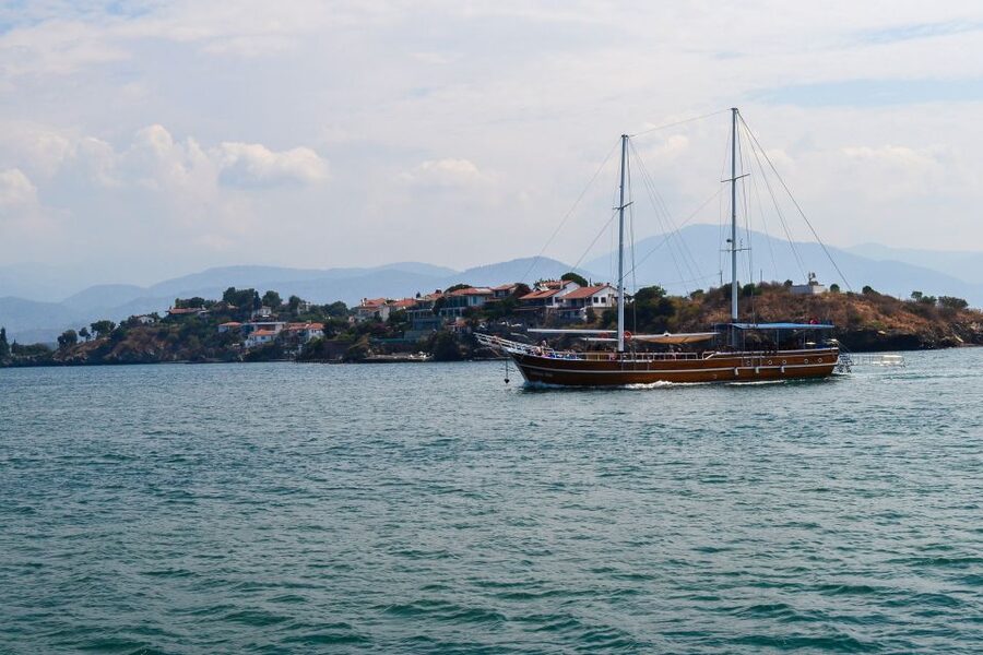 Fethiye: Island Sailing Trip with Lunch and Hotel Pickup - Cavy Bay and the Natural Rock Cave