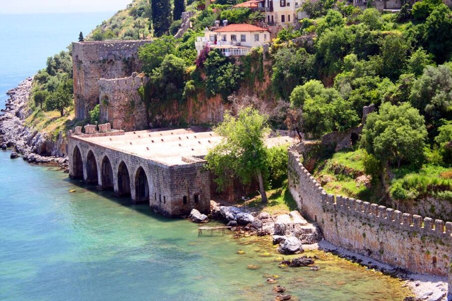 From Alanya: Boat Tour with Unlimited Soft Drinks and Lunch - What the $21 price really buys you