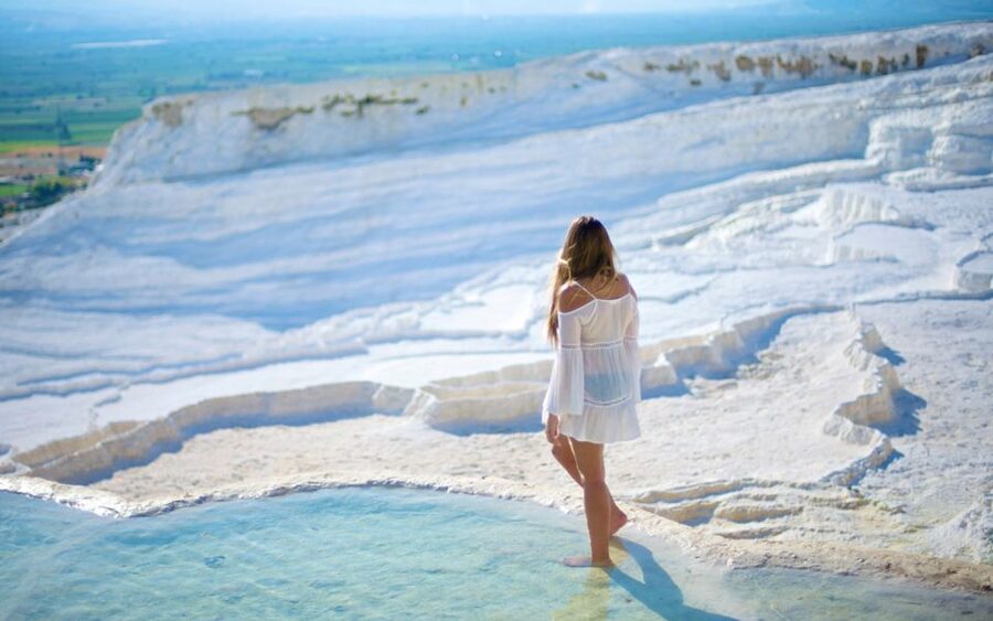 From Alanya: Pamukkale and Hierapolis Day Trip with Lunch - Hierapolis: Roman streets above the thermal springs