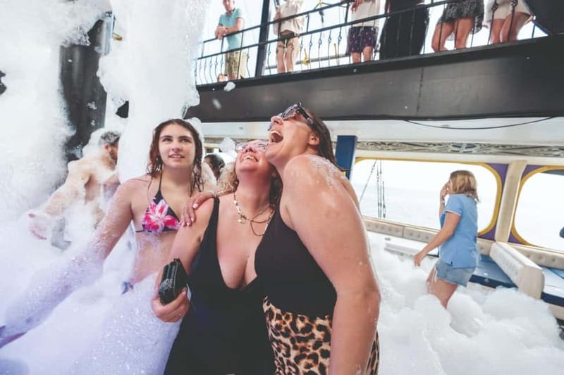 From Antalya/Kemer: All-Inclusive Party Boat with Lunch - Who Will Enjoy This Boat Party?