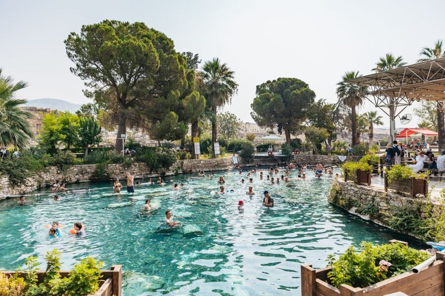 From Antalya/Kemer: Pamukkale and Hierapolis Tour with Lunch - Lunch, rest stops, and the commercial detours
