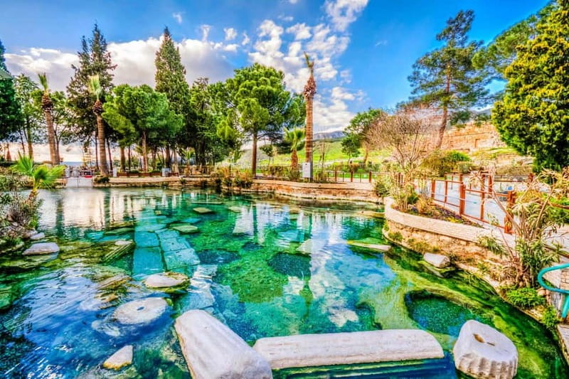From Antalya/Kemer: Pamukkale & Hierapolis Day Trip w/Meals - Who will enjoy this tour most