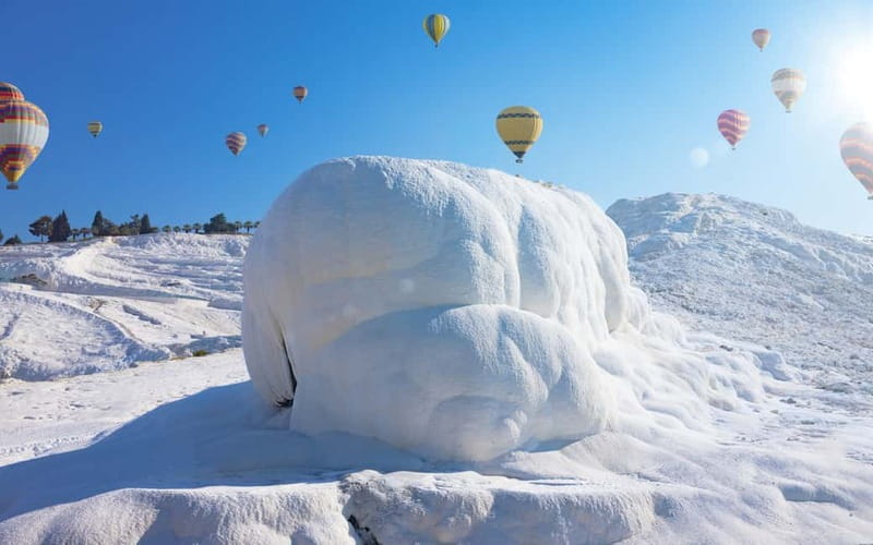 From Antalya: Pamukkale Hot Air Balloon Flight with Lunch - Guides, drivers, and the feel of the day