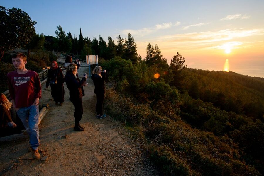 From Istanbul: 2-Day Tour to Gallipoli & Troy - Who should choose this tour