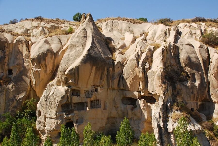 From Istanbul: Cappadocia Highlights 2-Day Tour with Balloon - Göreme’s rock-cut churches