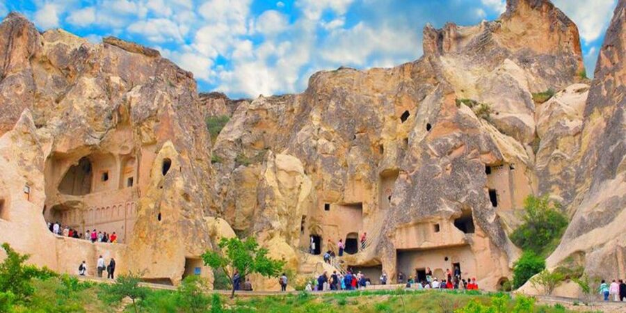 From Istanbul: Cappadocia Highlights 2-Day Tour with Balloon - The pre-dawn flight from Istanbul