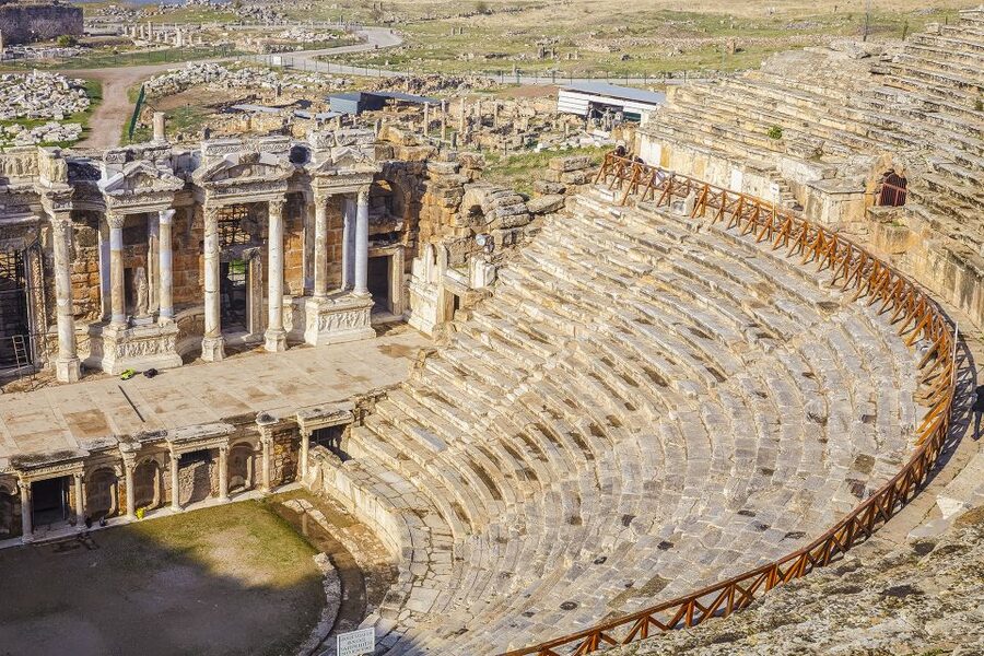 From Istanbul: Ephesus & Pamukkale 2-Day Trip with Flights - Hierapolis explains why people came to Pamukkale