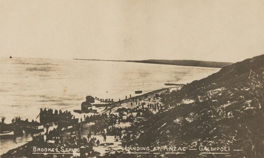 From Istanbul: Gallipoli and Anzac Full-Day Tour - Eceabat lunch and the first view of the Dardanelles