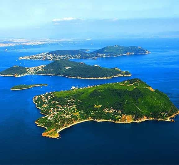 From Istanbul: Princes Island Tour with 2 Islands - Returning to Istanbul after a slower day