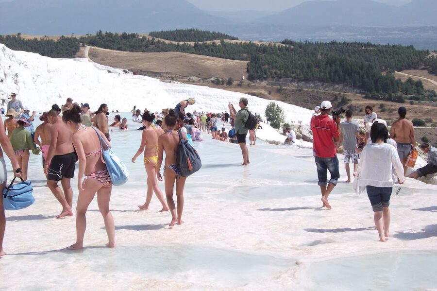 From Kusadasi and Selcuk: Pamukkale and Hiearapolis Tour - The long road from Kusadasi to Pamukkale