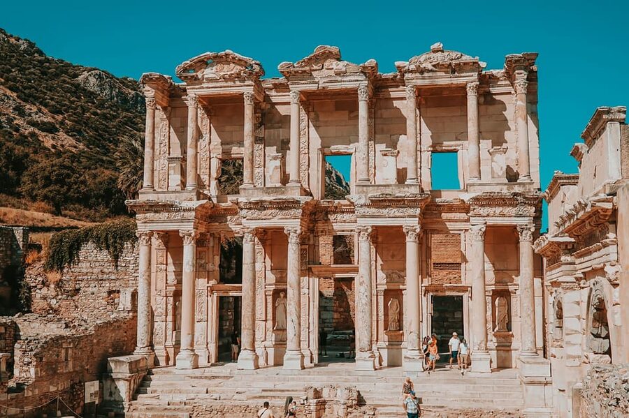 From Kusadasi: Ephesus Private Tour for Cruise Passengers - Lunch in Selcuk, with local stops possible