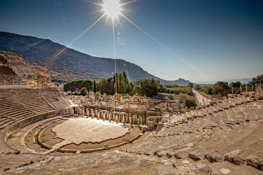 From Kusadasi/Selcuk: Highlights of Ephesus Small Group Tour - Lunch at a local cooperative