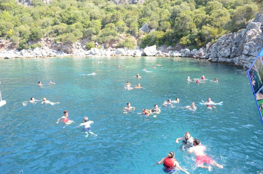 From Marmaris: Day Trip by Glass Bottom Semi Submarine - The underwater viewing room and sunken wreck