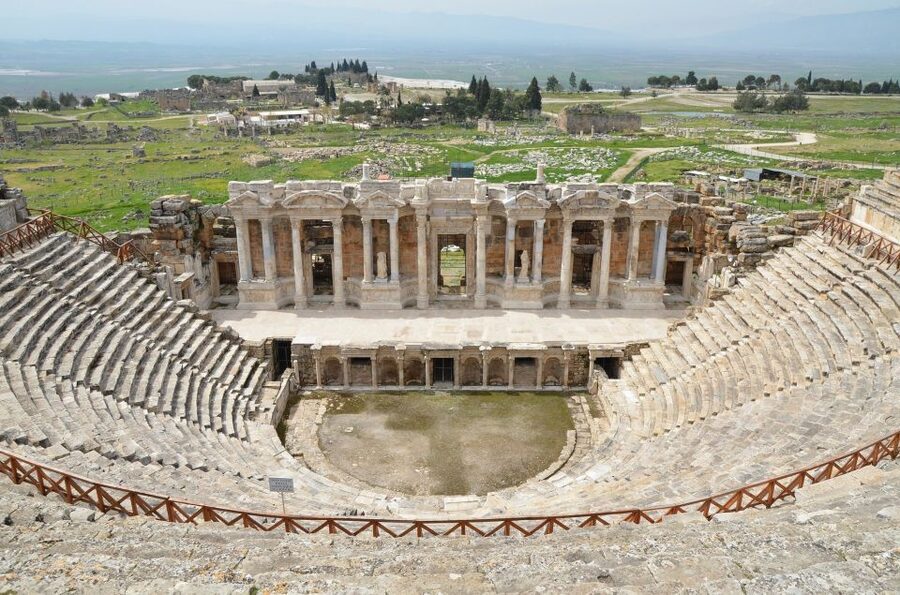 From Selcuk/Kusadasi/Izmir: Pamukkale Full-Day Tour - Lunch, shopping, and the parts between the highlights