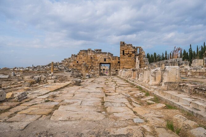 Full Day Pamukkale and Hierapolis Tour from Izmir - The 6:30 am departure from Izmir