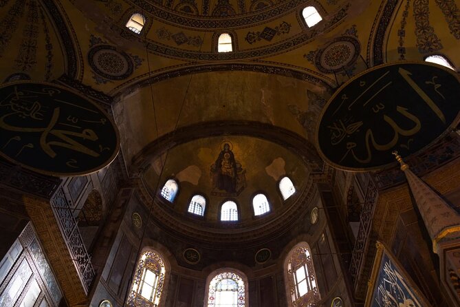 Full-Day Private Guided Cultural Tour of Istanbul - Hagia Sophia rewards an early arrival