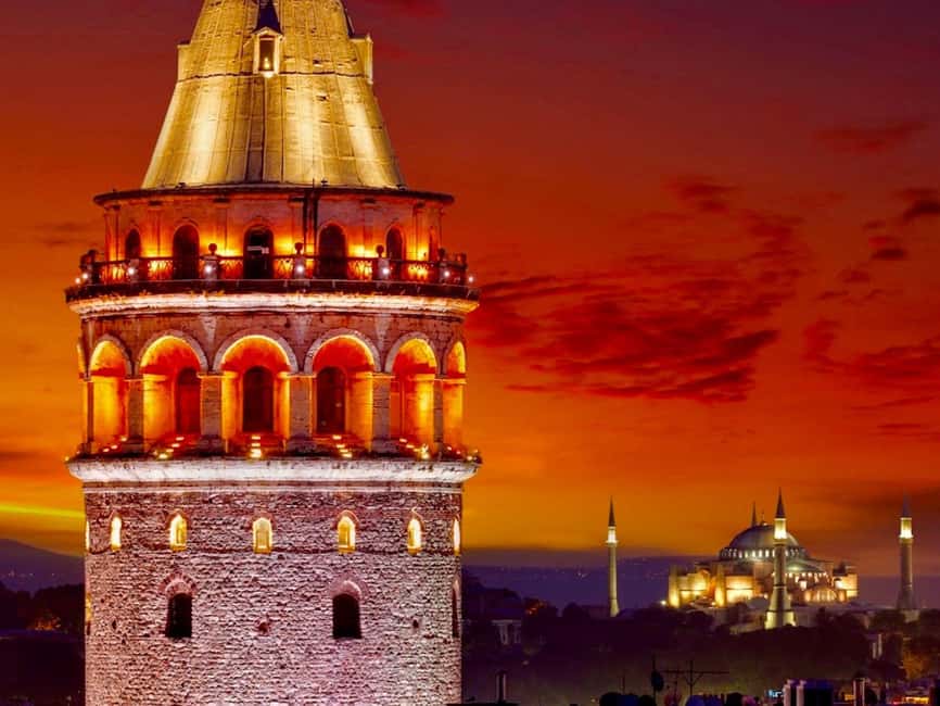 Galata Tower: Skip-the-Line Ticket with Audio or Guided Tour - Choosing the audio guide or a live tour
