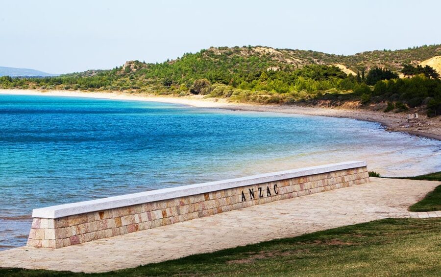 Gallipoli Full-Day Tour from Istanbul - What the guide adds to the day