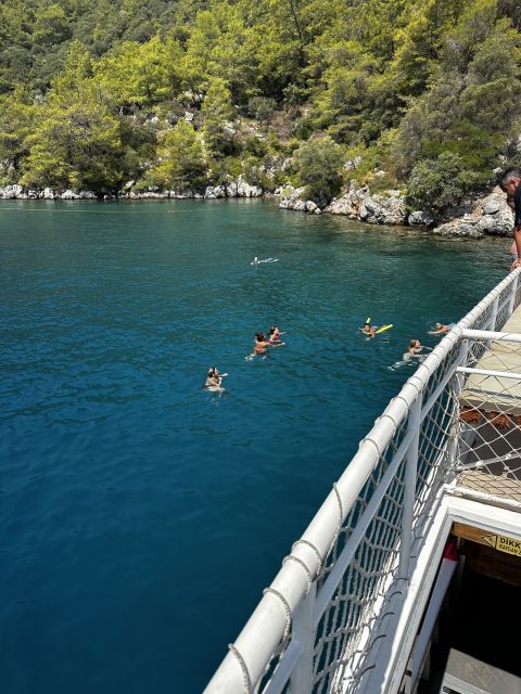 Gocek: Yacht Trip and 12 Island Full-Day Tour with Lunch - Sarsala Bay: more free time in a sheltered cove