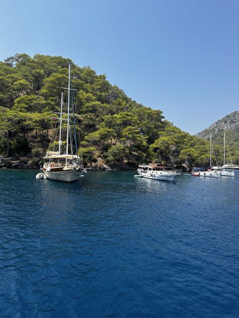 Gocek: Yacht Trip and 12 Island Full-Day Tour with Lunch - Tersane Island and the last bay
