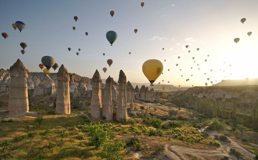 Göreme: Sunrise Hot Air Balloon Flight Over Cappadocia - The early pickup from Göreme