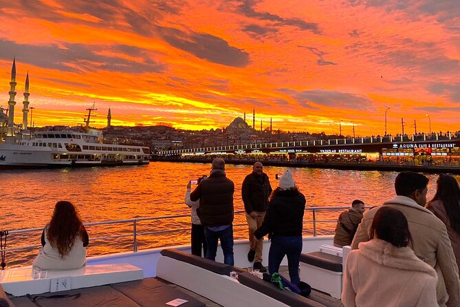 Guided Bosphorus Sunset Cruise on Luxurious Yacht - Small Group Cruise - Dolmabahçe and the European waterfront