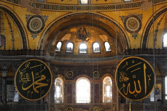 Guided Hagia Sofia, Blue mosque, Basilica Cistern skip lines tour - Basilica Cistern: an underground palace of water