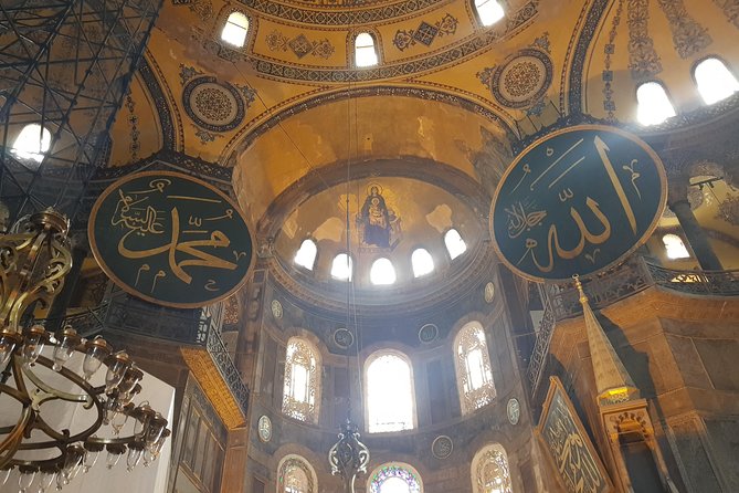 Hagia Sophia Private Tour - Meeting at Sultan Ahmet and Ayasofya Meydanı