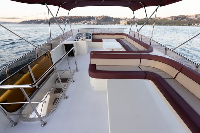 Half Day Bosphorus Cruise with Stopover on Asian Side - Rumeli Fortress and the conquest of Constantinople