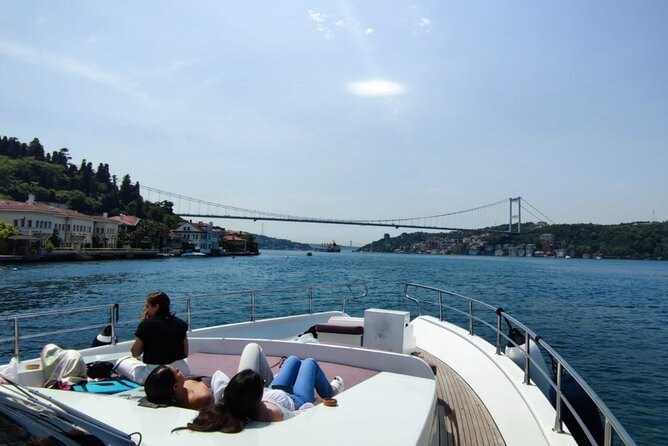 Half Day Bosphorus Cruise with Stopover on Asian Side - Snacks, service, and the boat itself