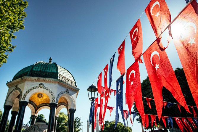 Highlights & Hidden Gems With Locals: Best of Istanbul Private Tour - Meeting point, timing, and transport advice