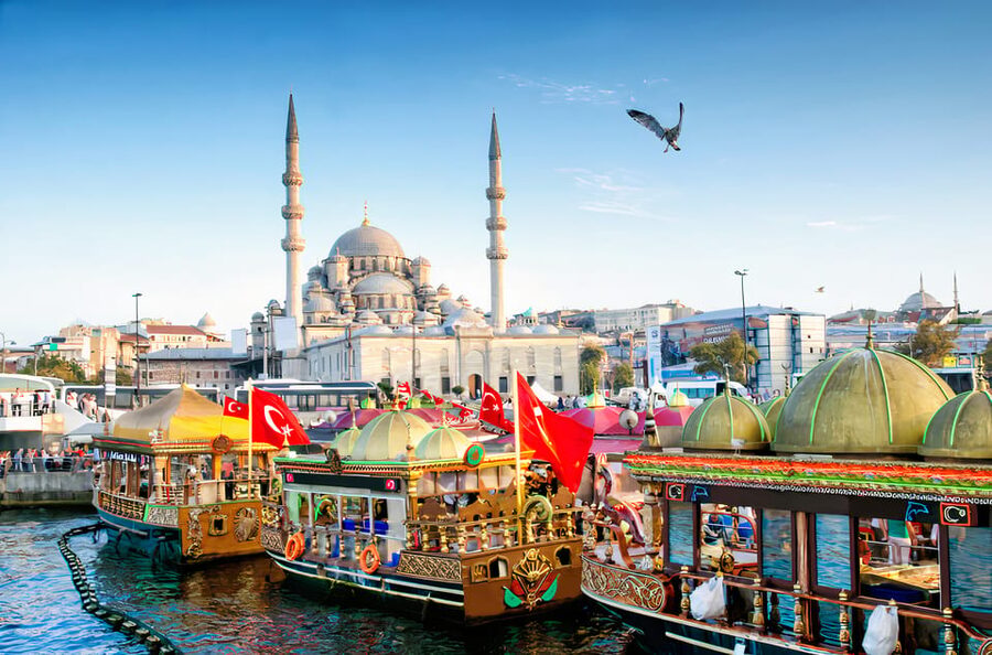 Istanbul: 1 or 2-Day Private Guided Tour with Hotel Transfer - The Hippodrome turns an ordinary square into a history lesson