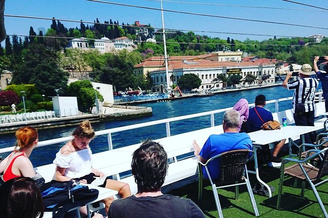 Istanbul Afternoon Bosphorus Cruise with Asian Side Stop - Guide commentary and the quality of the experience