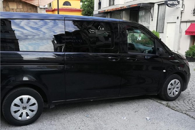 Istanbul Airport Transfer - Who should book this Istanbul transfer?