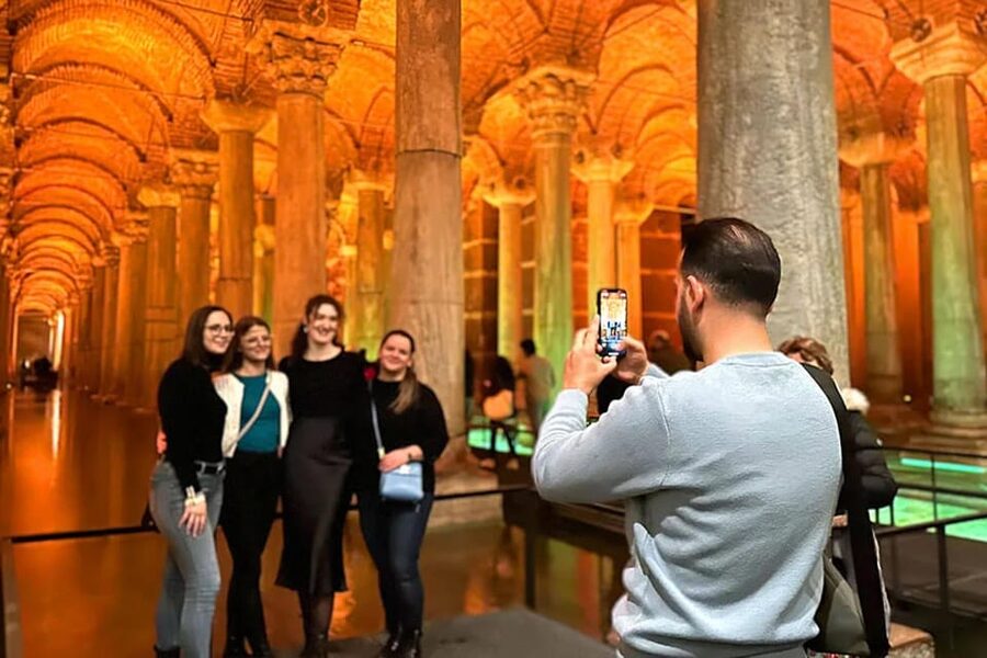 Istanbul: Basilica Cistern Fast-Track Entry and Audio Guide - The columns, water, and lighting