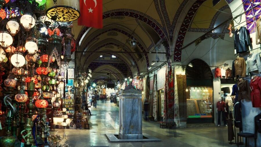 Istanbul: Basilica Cistern Skip-the-line Entry & Guided Tour - A short introduction beneath Istanbul