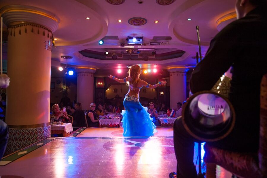 Istanbul: Belly Dancing, Show, & Dinner at Sultana’s Ticket - What kind of evening is Sultana’s?
