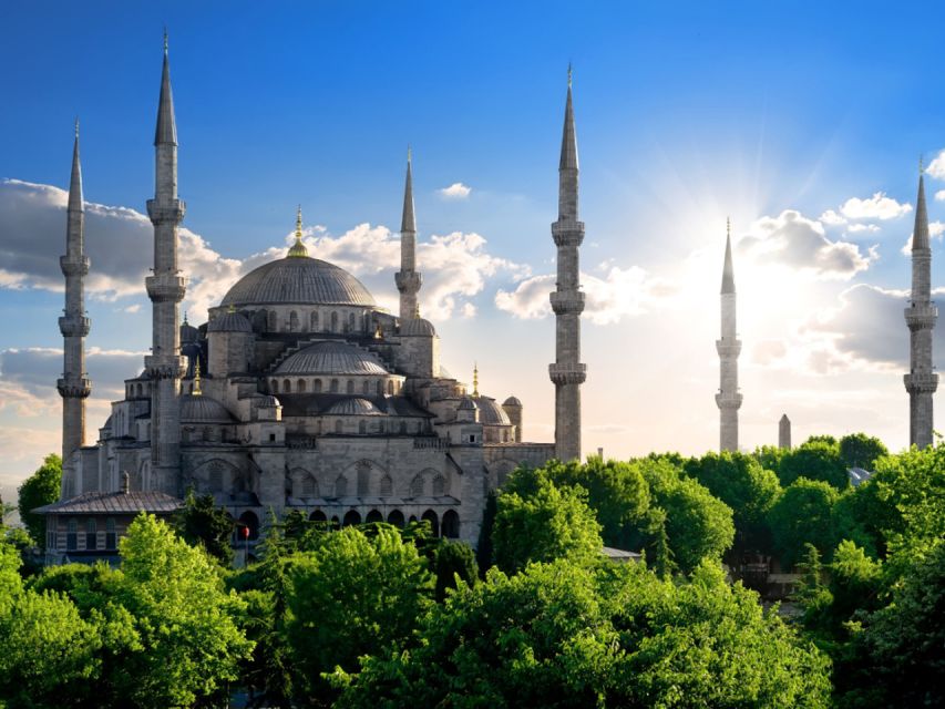 Istanbul: Blue Mosque Guided Tour - Headsets, audio options, and group size