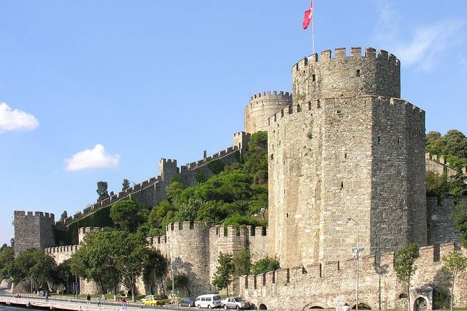 Istanbul Boat Cruise and Dolmabahce Palace & Two Continents - Çamlıca or Yeditepe Hill at day’s end
