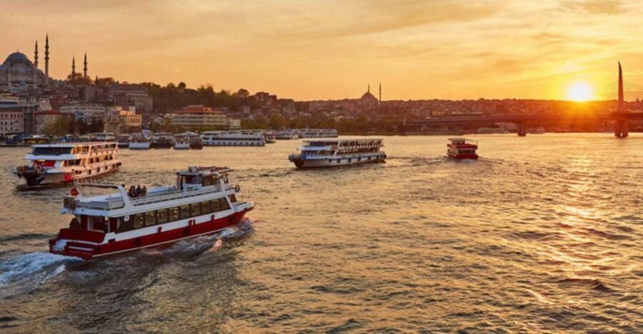 Istanbul: Bosphorus And Golden Horn Morning or Sunset Cruise - Key points to know before you book