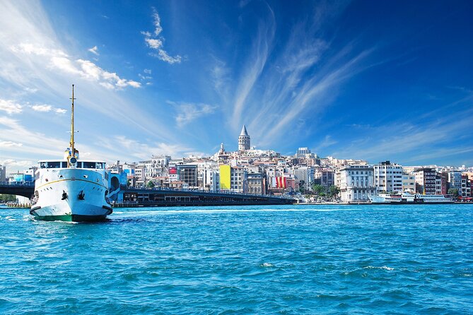 Istanbul: Bosphorus Cruise, Bus Tour, Cable Car Ride with Live Guide & Ticket - Eyüp Sultan Mosque and the Tomb of Abu Ayyub al-Ansari