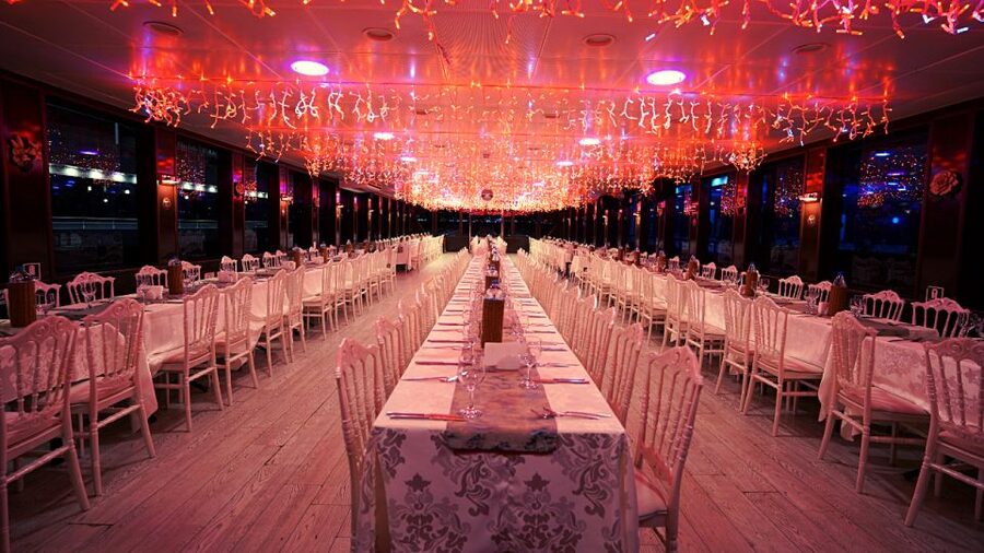 Istanbul: Bosphorus Dinner Cruise with Drinks & Turkish Show - Small details that make the evening easier