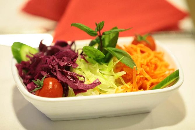 Istanbul Bosphorus Dinner Cruise with Turkish Show - Who should book this cruise?