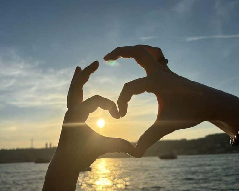 Istanbul: Bosphorus Sunset or Night Yacht Cruise & Transfers - How the cruise fits into a larger Istanbul itinerary